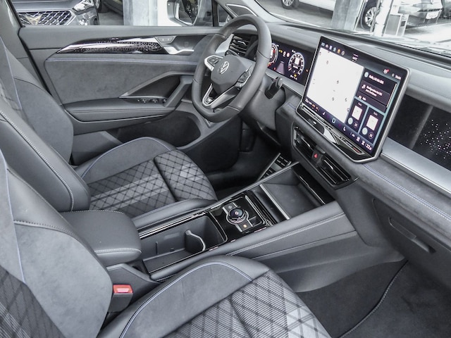 Volkswagen Tayron Tayron 2,0TDIDSG 4MotionR-Line *AHK*PANO*MATRIX*