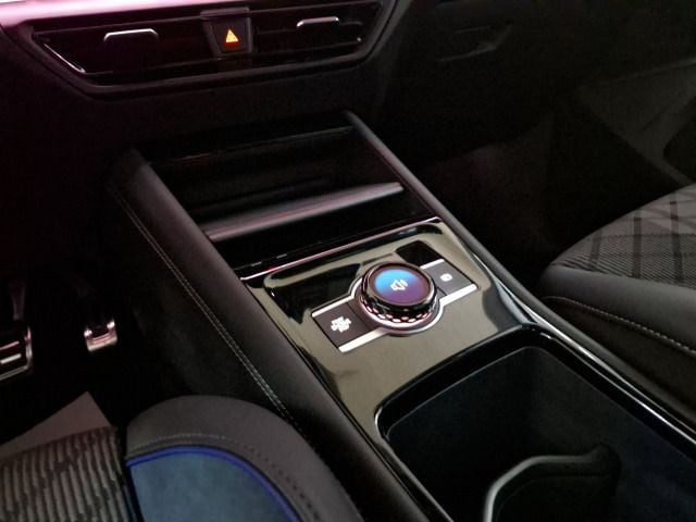 Volkswagen Tayron 4Motion DSG R-Line