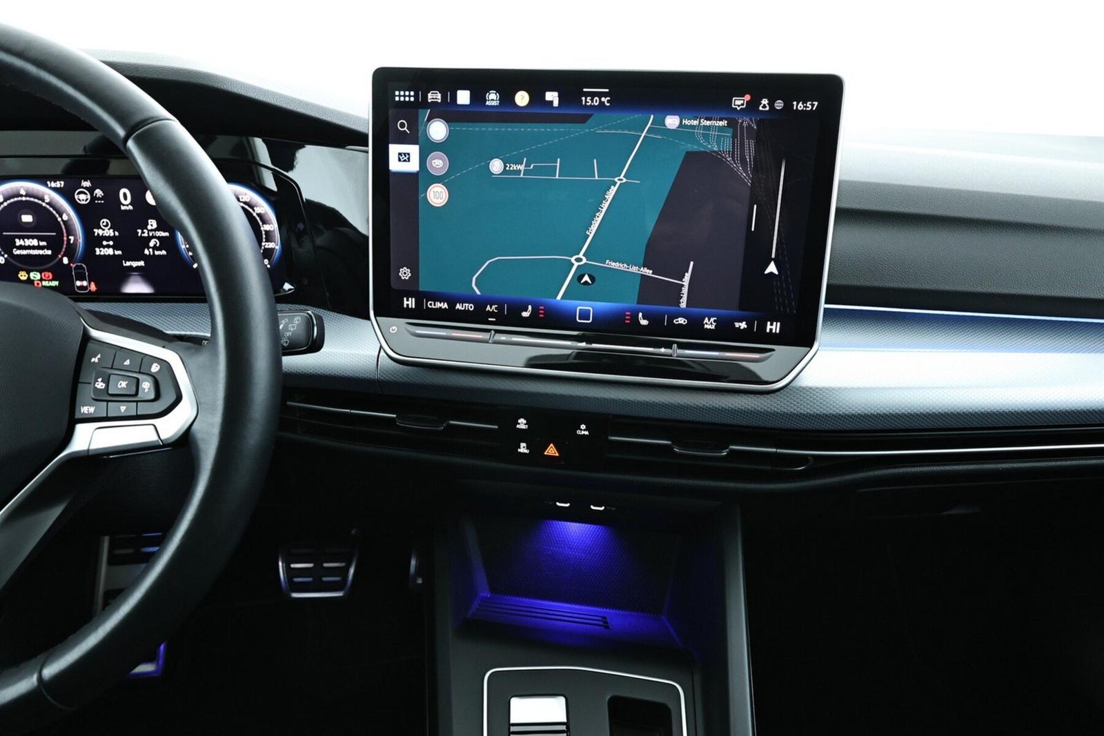 Volkswagen Golf 1.5 eTSI