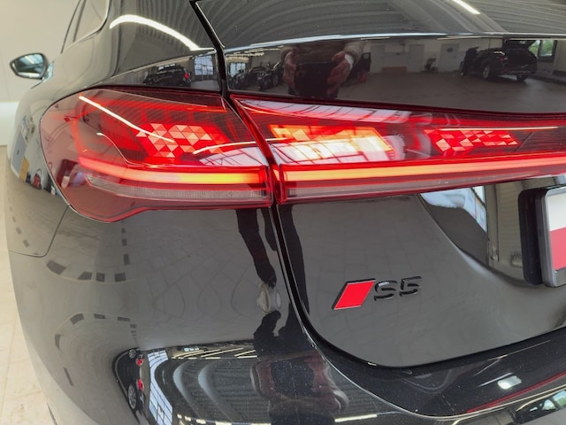 Audi S5 Avant S-Tronic