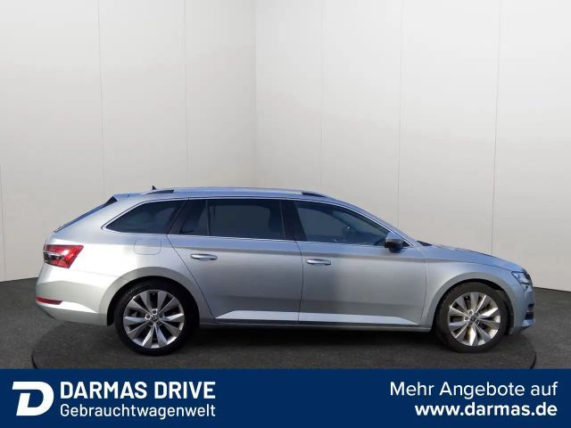 Skoda Superb 2.0 TDI Combi Style Style