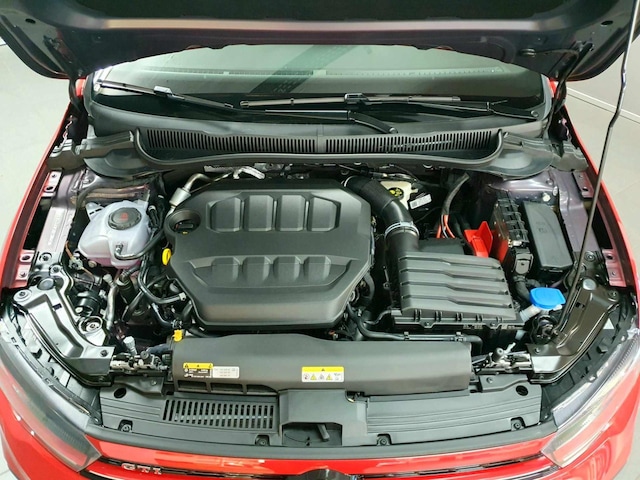 Volkswagen Polo 2.0 TSI DSG GTI