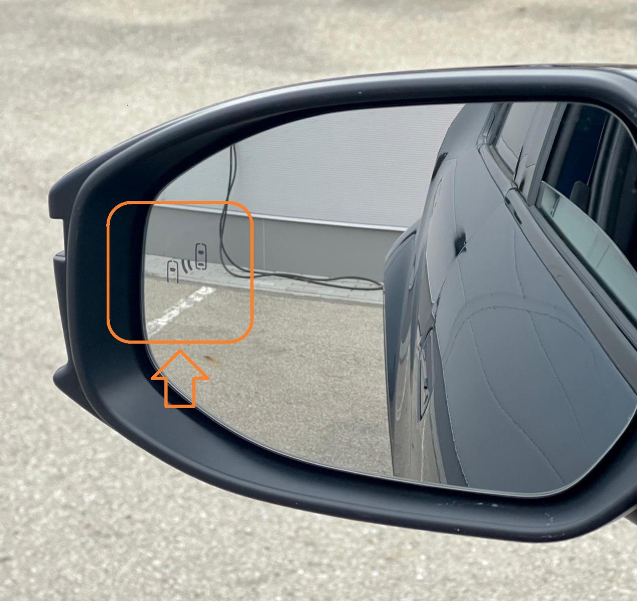 Toyota C-HR 1,8  Spur Distronic Kamera