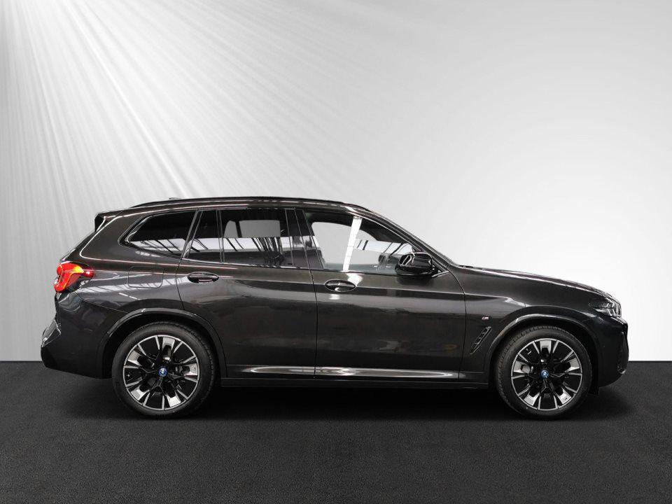 BMW iX3 iX3