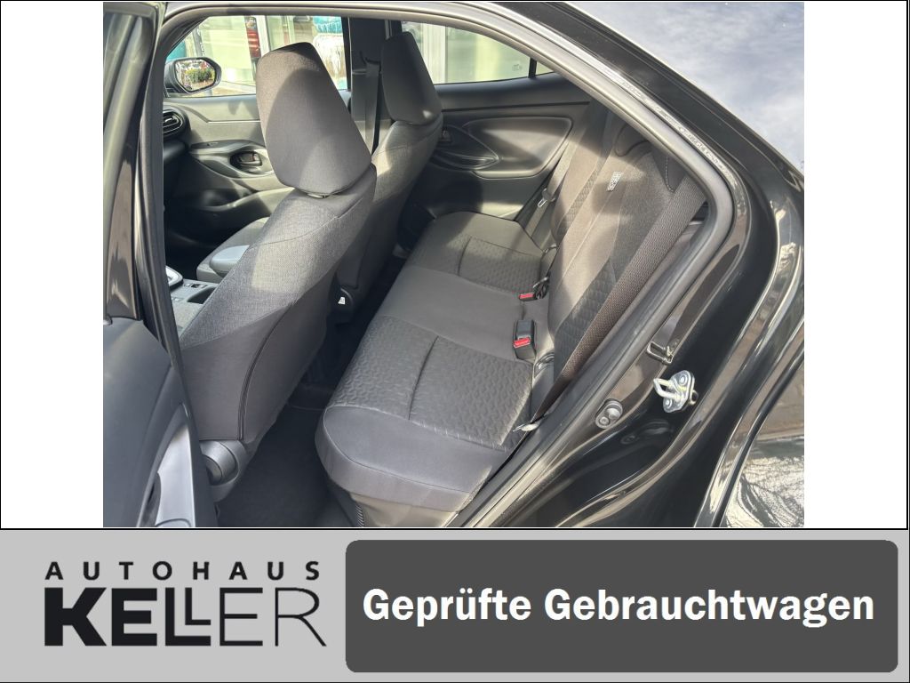 Toyota Yaris Cross 5-deurs Team D