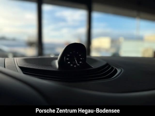 Porsche Taycan Cross Turismo Turbo