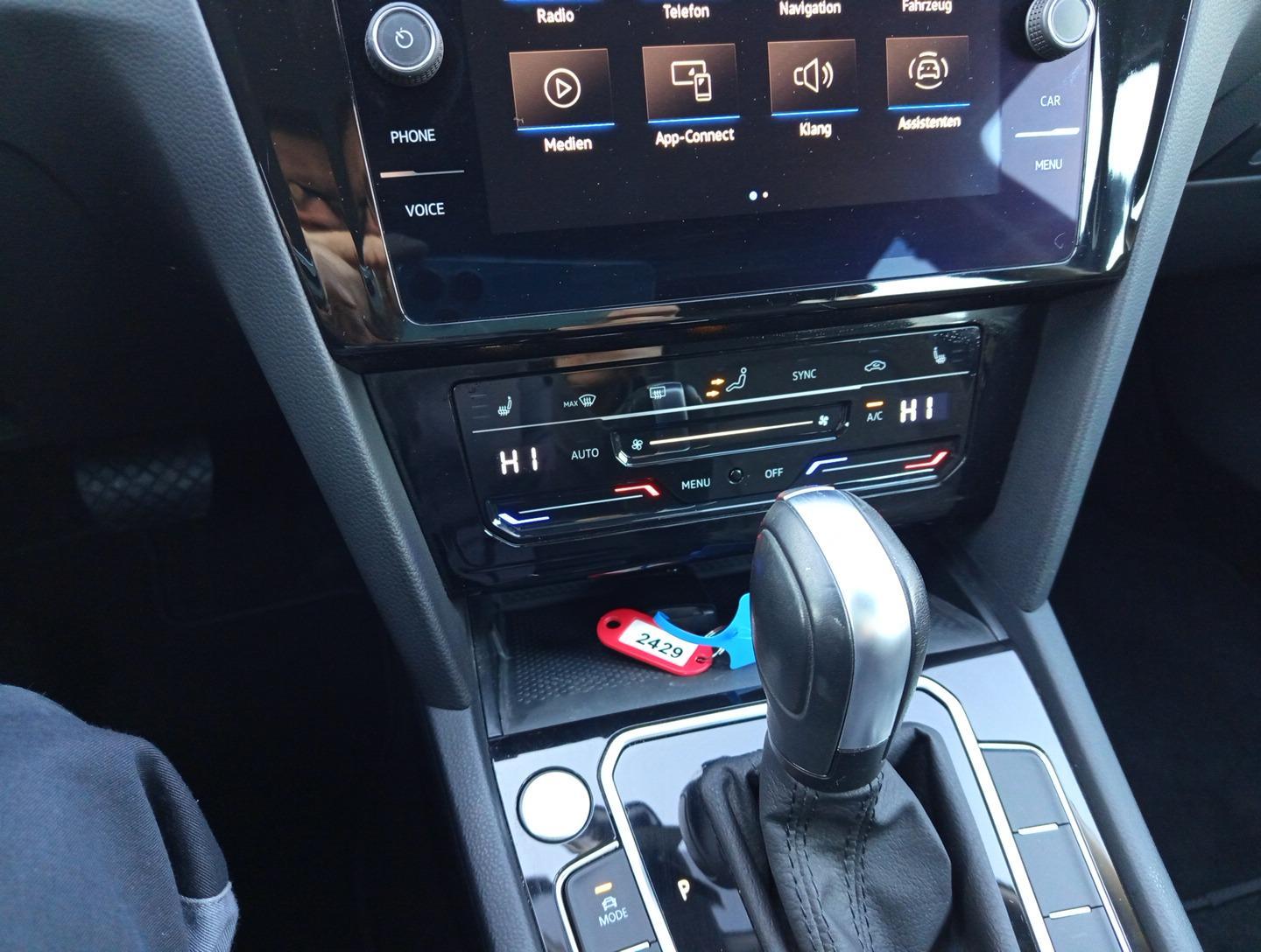 Volkswagen Passat 2.0 TDI Business DSG Variant