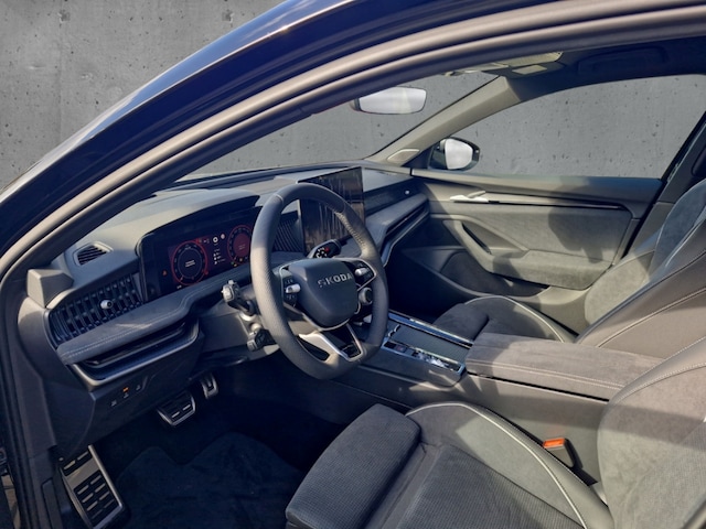 Skoda Superb 2.0 TDI Combi Sportline