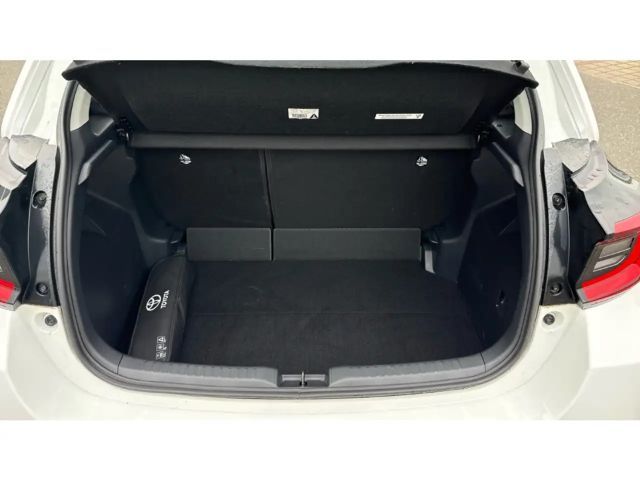 Toyota Yaris Hybride Team D