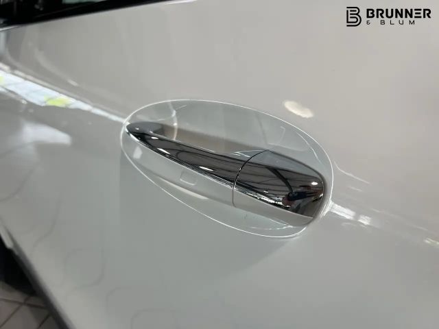 Mercedes-Benz GLA 200 AMG Line