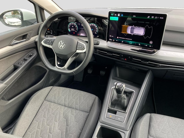 Volkswagen Golf Life