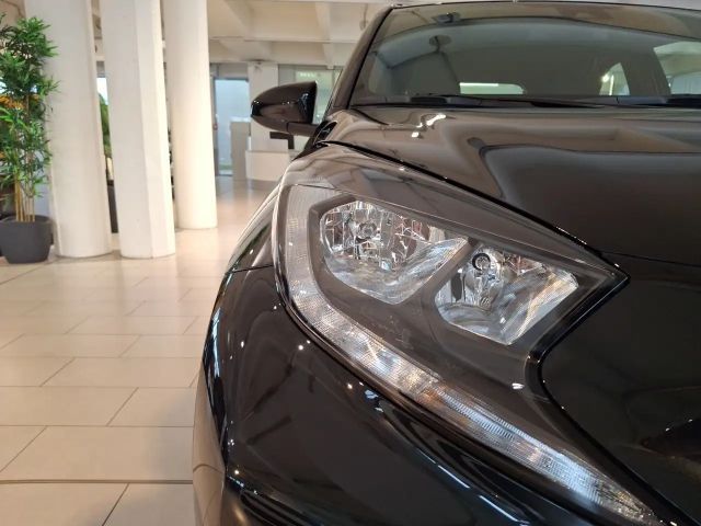 Toyota Aygo X 1.0 VVT-i Hatchback Play VVT-i