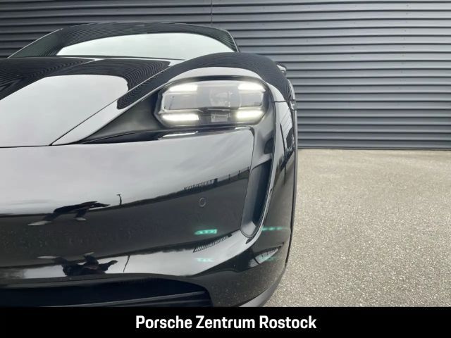 Porsche Taycan 4 Cross Turismo