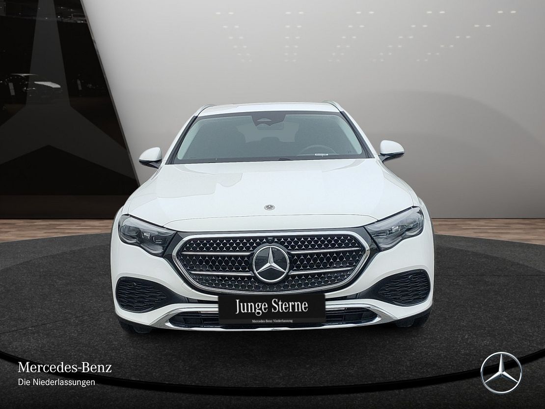 Mercedes-Benz E 220 4MATIC E 220 d Estate
