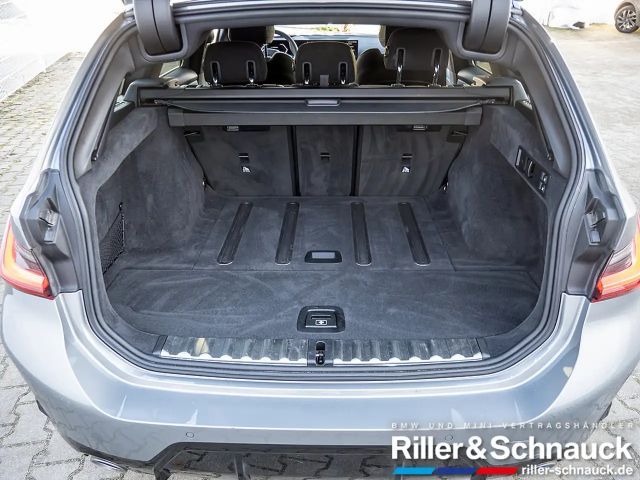 BMW 320 320i M-Sport Touring