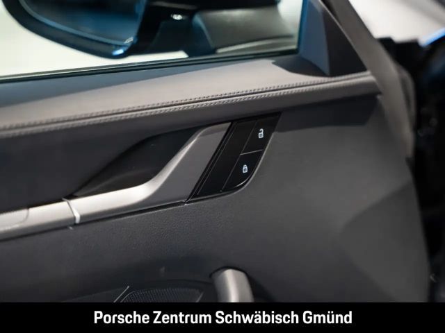 Porsche 911 992 Carrera Coupé