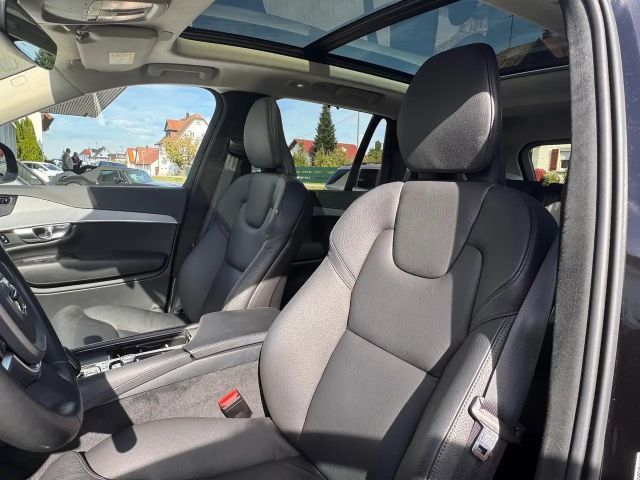 Volvo XC90 Dark Recharge T8 Ultra