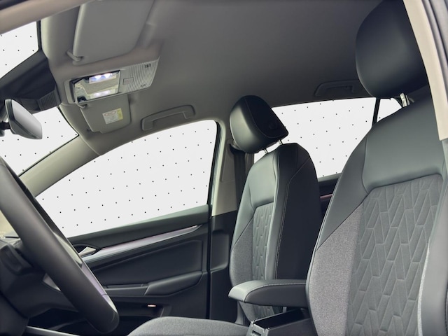 Volkswagen Golf 1.5 eTSI DSG