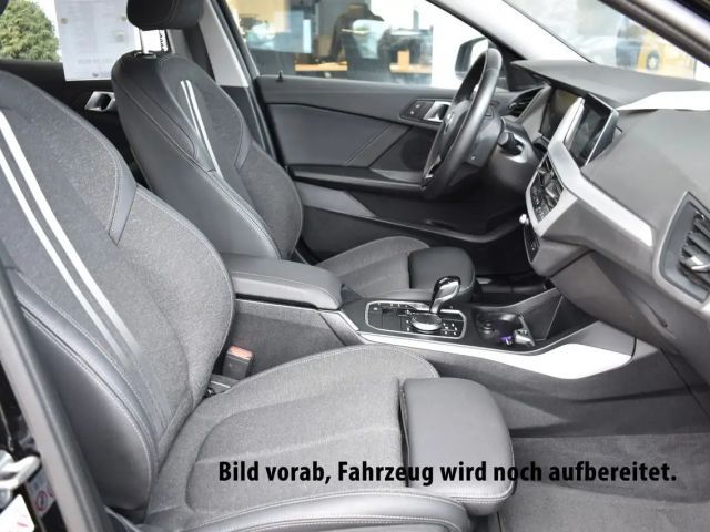 BMW 118 118d Advantage pakket Sedan