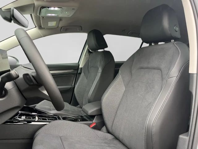 Volkswagen Golf 2.0 TDI DSG Style Variant