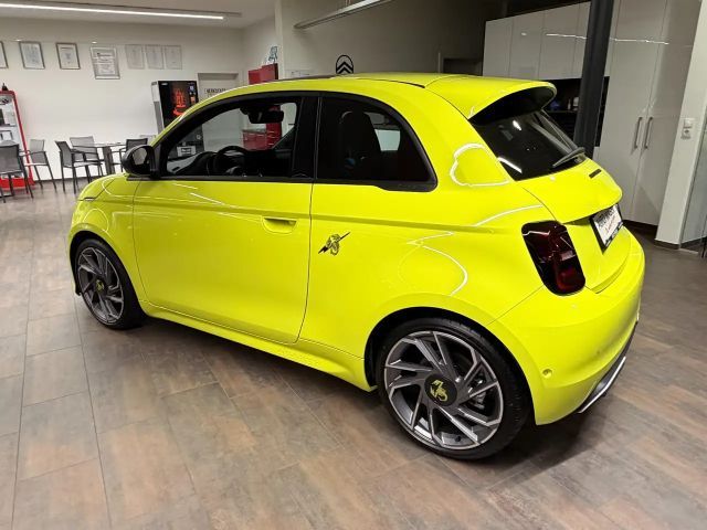Abarth 500e Scorpinoissima