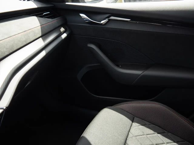 Skoda Octavia 2.0 TSI Combi RS