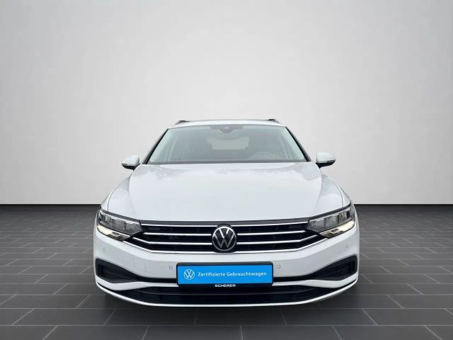 Volkswagen Passat 1.5 TSI DSG Variant
