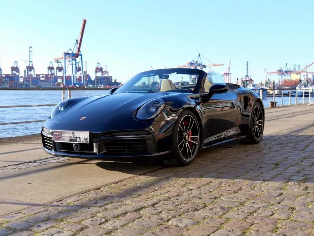 Porsche 992 Cabrio Turbo