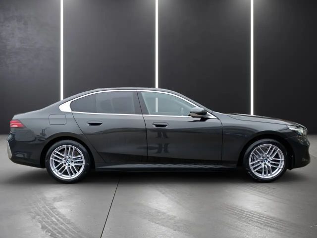 BMW i5 Sedan eDrive40