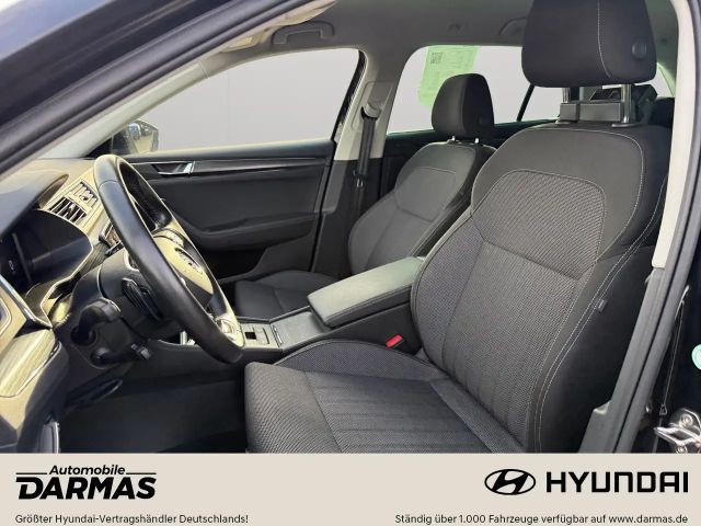 Skoda Superb 2.0 TDI Combi Style Style