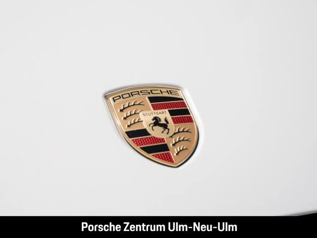 Porsche Panamera 4 E-Hybrid