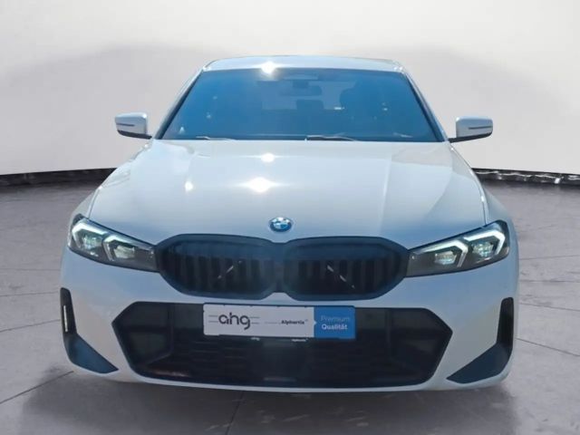 BMW 320 320d Sedan xDrive