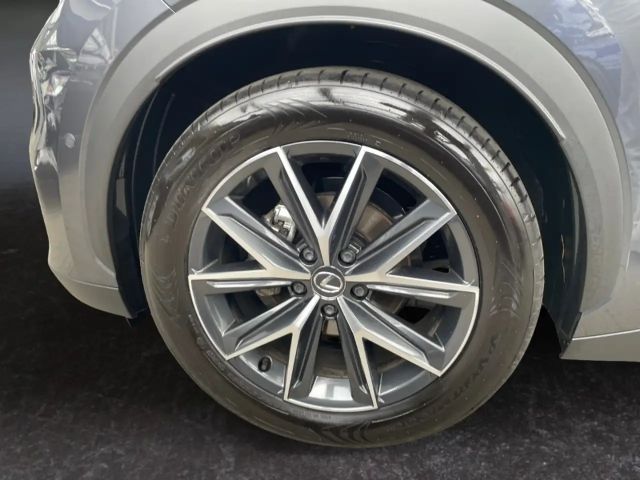 Lexus LBX 1,5 l, 136 PS CVT 4x2 5-Türer COOL Cool