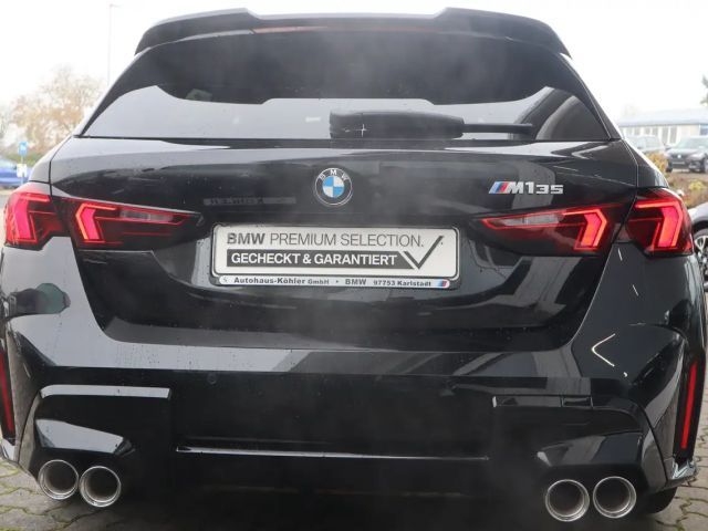 BMW 135 Sedan xDrive