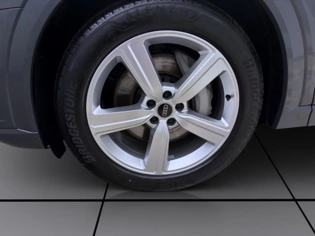 Audi Q8 e-tron 50 Quattro S-Line