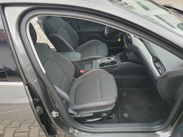 Ford Focus Cool & Connect Wagon