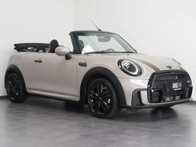MINI Cooper Cabrio John Cooper Works Trim
