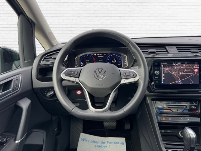 Volkswagen Touran 1.5 TSI DSG