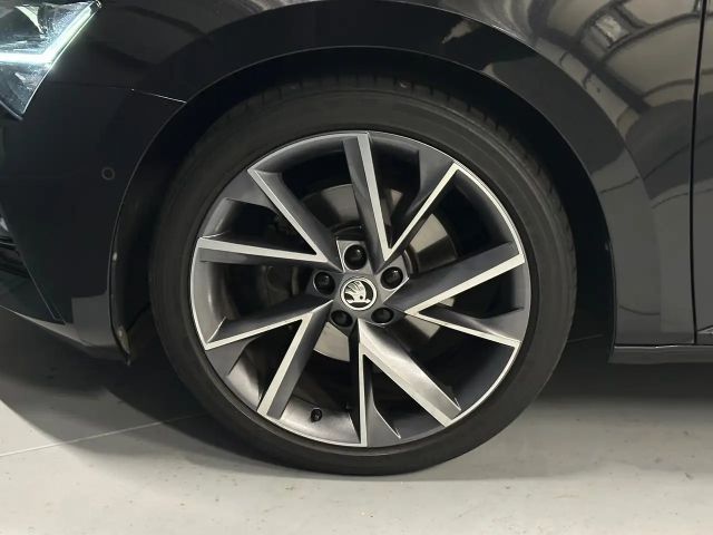 Skoda Superb 4x4 Combi Sportline