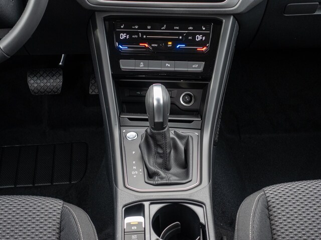 Volkswagen Touran 1.5 TSI DSG