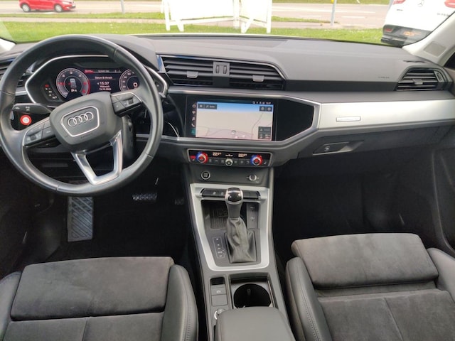 Audi Q3 35 TDI Quattro S-Tronic