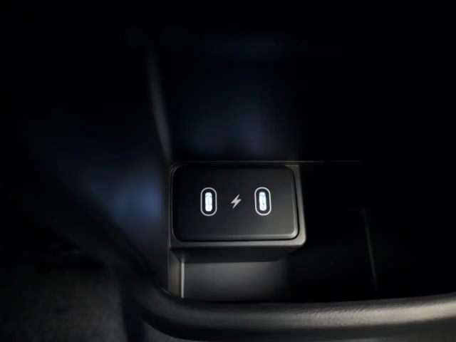 Hyundai Kona 64 kWh Electric