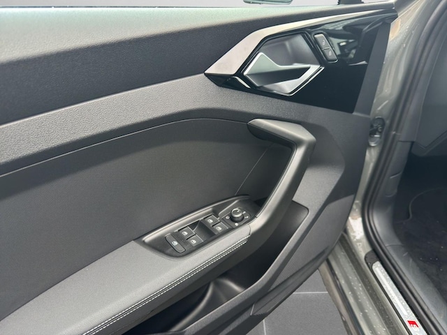 Audi A1 35 TFSI Allstreet S-Tronic