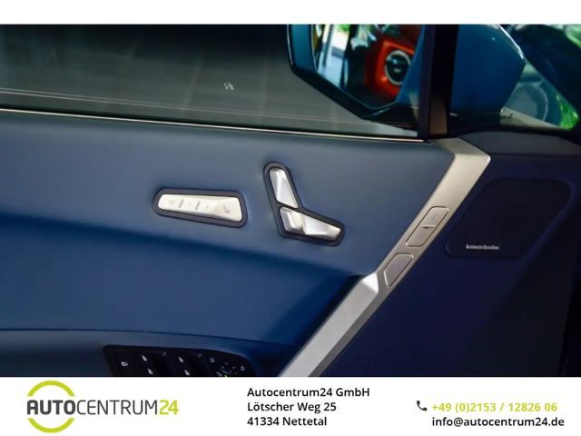 BMW iX 40 SkyLounge Massage HK HUD Soft Laser 360