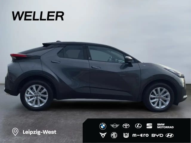 Toyota C-HR Hybride Team D