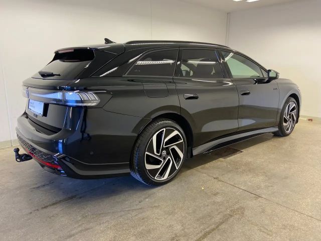 Volkswagen ID.7 4Motion GTX Tourer