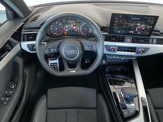 Audi A4 35 TFSI S-Tronic Sedan