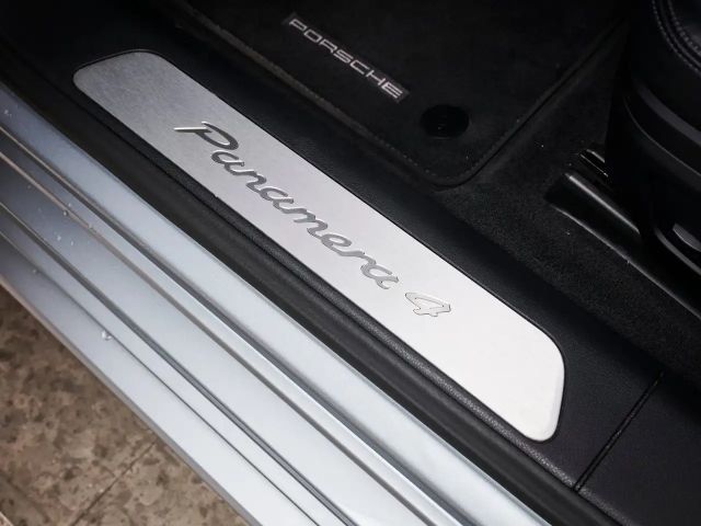 Porsche Panamera 4 E-Hybrid