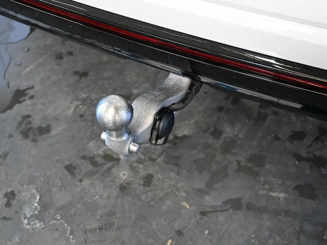 Volkswagen Touareg 4Motion R-Line