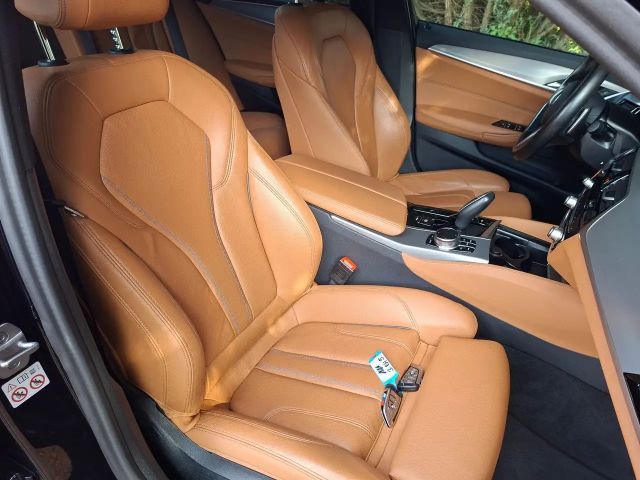 BMW 530 530d M-Sport Touring xDrive